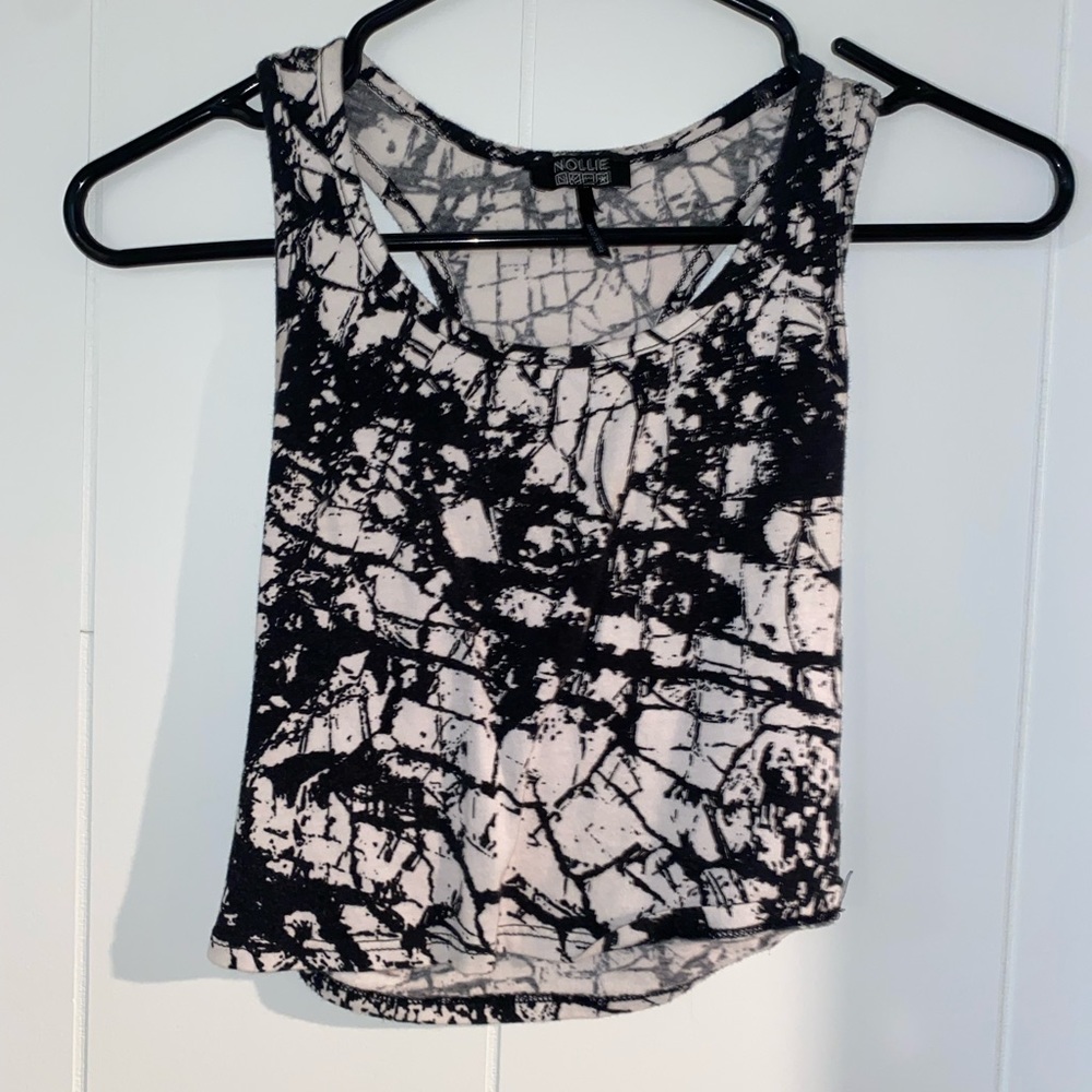 Black and white cropped tank top